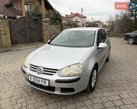 Серый Фольксваген Гольф, объемом двигателя 1.6 л и пробегом 247 тыс. км за 6800 $, фото 1 на Automoto.ua