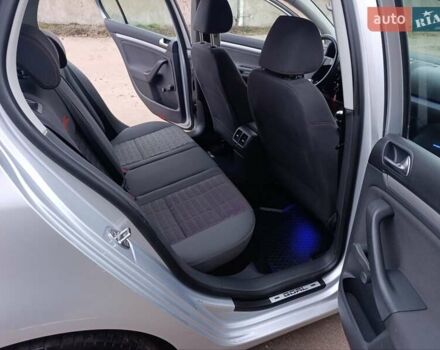 Серый Фольксваген Гольф, объемом двигателя 1.6 л и пробегом 256 тыс. км за 5650 $, фото 20 на Automoto.ua