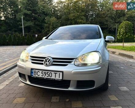 Сірий Фольксваген Гольф, об'ємом двигуна 1.6 л та пробігом 255 тис. км за 5399 $, фото 22 на Automoto.ua