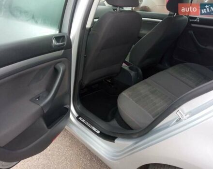 Серый Фольксваген Гольф, объемом двигателя 1.6 л и пробегом 260 тыс. км за 5500 $, фото 3 на Automoto.ua