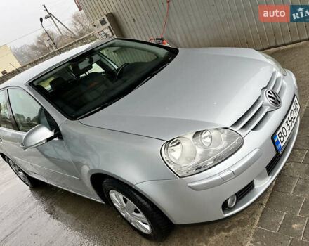 Серый Фольксваген Гольф, объемом двигателя 1.4 л и пробегом 183 тыс. км за 5250 $, фото 3 на Automoto.ua