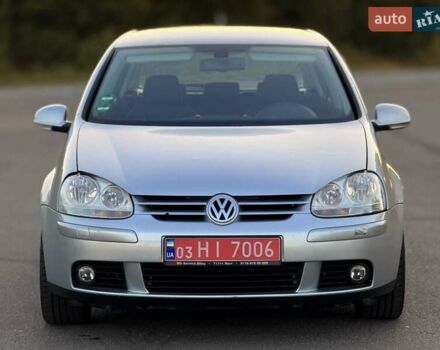 Фольксваген Гольф 2006 в Чернигове на Automoto.ua Серый Фольксваген Гольф, объемом двигателя 1.6 л и пробегом 191 тыс. км за 4955 $, фото 1 на Automoto.ua