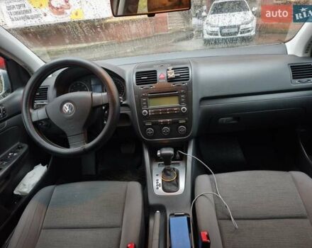 Сірий Фольксваген Гольф, об'ємом двигуна 1.6 л та пробігом 246 тис. км за 6400 $, фото 15 на Automoto.ua