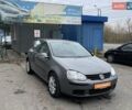 Серый Фольксваген Гольф, объемом двигателя 1.6 л и пробегом 262 тыс. км за 6950 $, фото 1 на Automoto.ua