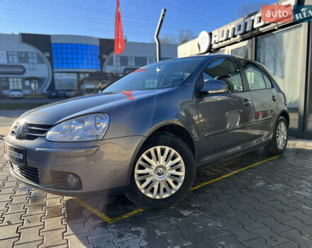 Серый Фольксваген Гольф, объемом двигателя 1.6 л и пробегом 216 тыс. км за 5900 $, фото 3 на Automoto.ua