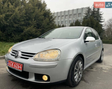 Серый Фольксваген Гольф, объемом двигателя 1.6 л и пробегом 216 тыс. км за 5750 $, фото 18 на Automoto.ua