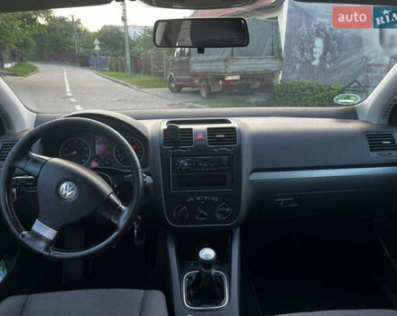 Фольксваген Гольф 2006 в Львове на Automoto.ua Серый Фольксваген Гольф, объемом двигателя 1.4 л и пробегом 230 тыс. км за 5650 $, фото 13 на Automoto.ua