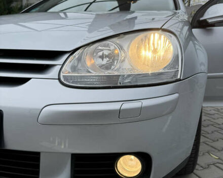 Сірий Фольксваген Гольф, об'ємом двигуна 1.6 л та пробігом 240 тис. км за 6950 $, фото 7 на Automoto.ua