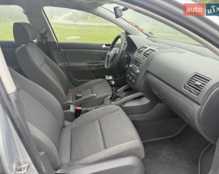 Серый Фольксваген Гольф, объемом двигателя 1.4 л и пробегом 192 тыс. км за 4890 $, фото 14 на Automoto.ua