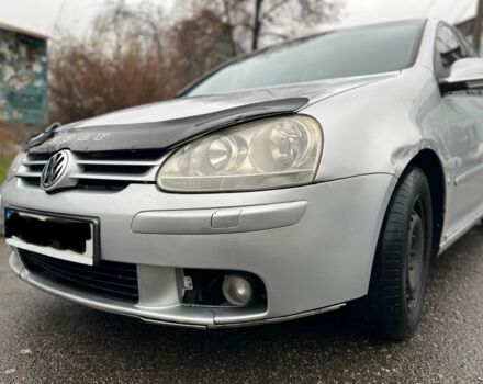 Серый Фольксваген Гольф, объемом двигателя 1.4 л и пробегом 305 тыс. км за 3600 $, фото 2 на Automoto.ua