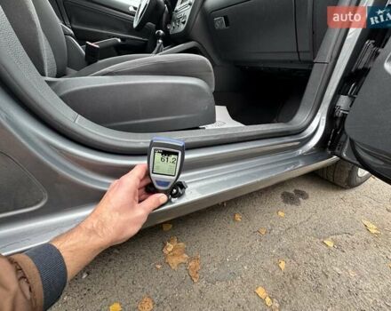 Серый Фольксваген Гольф, объемом двигателя 1.6 л и пробегом 262 тыс. км за 6950 $, фото 110 на Automoto.ua