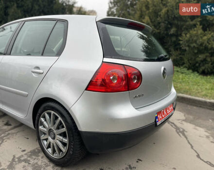 Серый Фольксваген Гольф, объемом двигателя 1.6 л и пробегом 216 тыс. км за 5750 $, фото 8 на Automoto.ua