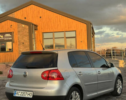 Серый Фольксваген Гольф, объемом двигателя 1.4 л и пробегом 289 тыс. км за 5000 $, фото 5 на Automoto.ua