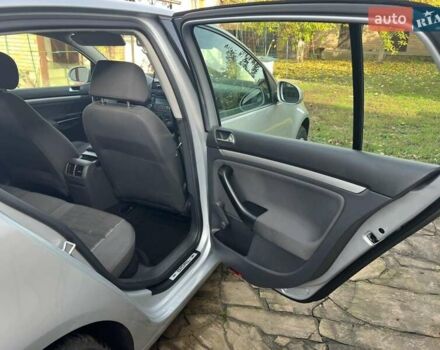 Серый Фольксваген Гольф, объемом двигателя 1.4 л и пробегом 260 тыс. км за 5900 $, фото 7 на Automoto.ua