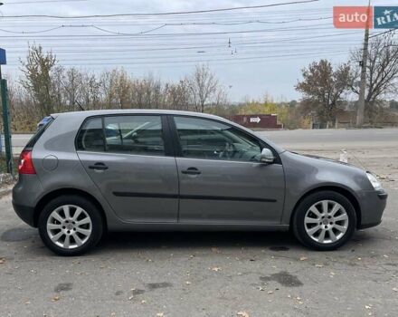 Серый Фольксваген Гольф, объемом двигателя 1.6 л и пробегом 262 тыс. км за 6950 $, фото 8 на Automoto.ua