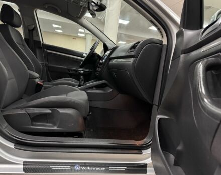 Серый Фольксваген Гольф, объемом двигателя 1.6 л и пробегом 187 тыс. км за 6500 $, фото 9 на Automoto.ua