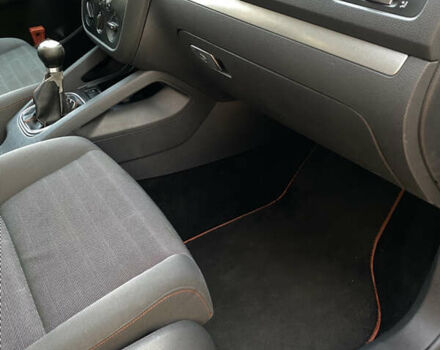 Сірий Фольксваген Гольф, об'ємом двигуна 1.4 л та пробігом 185 тис. км за 4999 $, фото 30 на Automoto.ua