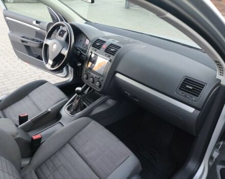 Серый Фольксваген Гольф, объемом двигателя 1.4 л и пробегом 199 тыс. км за 5500 $, фото 11 на Automoto.ua