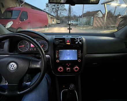 Серый Фольксваген Гольф, объемом двигателя 1.97 л и пробегом 350 тыс. км за 5700 $, фото 31 на Automoto.ua