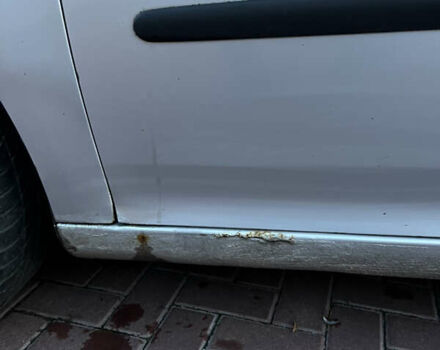 Серый Фольксваген Гольф, объемом двигателя 1.97 л и пробегом 350 тыс. км за 5700 $, фото 12 на Automoto.ua