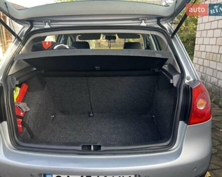 Серый Фольксваген Гольф, объемом двигателя 1.4 л и пробегом 260 тыс. км за 5900 $, фото 11 на Automoto.ua