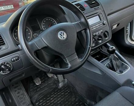 Серый Фольксваген Гольф, объемом двигателя 1.39 л и пробегом 280 тыс. км за 4900 $, фото 8 на Automoto.ua