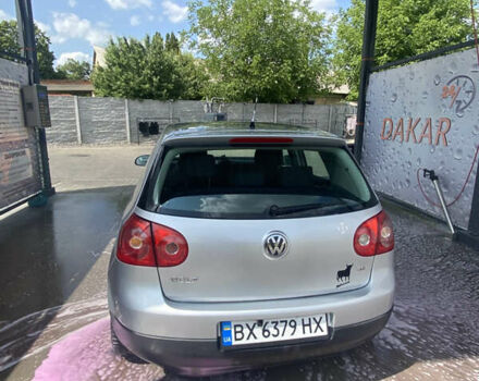 Серый Фольксваген Гольф, объемом двигателя 1.6 л и пробегом 240 тыс. км за 5000 $, фото 2 на Automoto.ua
