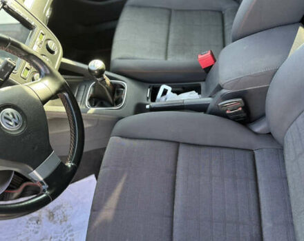 Сірий Фольксваген Гольф, об'ємом двигуна 1.39 л та пробігом 221 тис. км за 4400 $, фото 12 на Automoto.ua