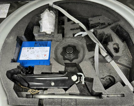 Сірий Фольксваген Гольф, об'ємом двигуна 1.6 л та пробігом 240 тис. км за 6950 $, фото 29 на Automoto.ua