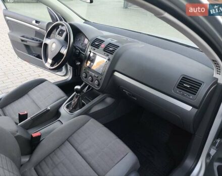 Серый Фольксваген Гольф, объемом двигателя 1.39 л и пробегом 199 тыс. км за 5500 $, фото 10 на Automoto.ua