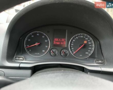 Серый Фольксваген Гольф, объемом двигателя 1.6 л и пробегом 208 тыс. км за 5700 $, фото 29 на Automoto.ua