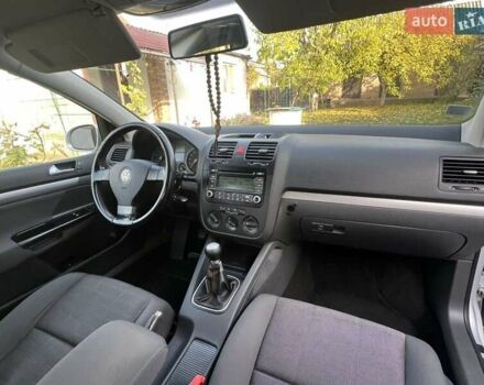 Серый Фольксваген Гольф, объемом двигателя 1.4 л и пробегом 260 тыс. км за 5900 $, фото 10 на Automoto.ua