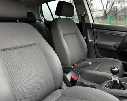 Сірий Фольксваген Гольф, об'ємом двигуна 1.4 л та пробігом 288 тис. км за 4490 $, фото 33 на Automoto.ua