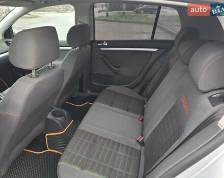 Сірий Фольксваген Гольф, об'ємом двигуна 1.39 л та пробігом 233 тис. км за 5900 $, фото 12 на Automoto.ua