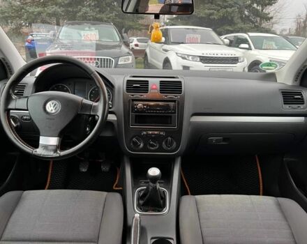 Серый Фольксваген Гольф, объемом двигателя 1.4 л и пробегом 233 тыс. км за 5900 $, фото 17 на Automoto.ua