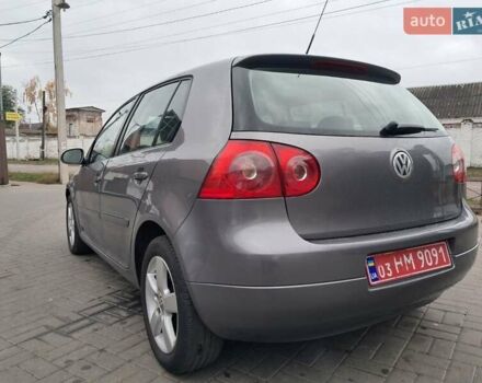Сірий Фольксваген Гольф, об'ємом двигуна 1.6 л та пробігом 212 тис. км за 5880 $, фото 4 на Automoto.ua