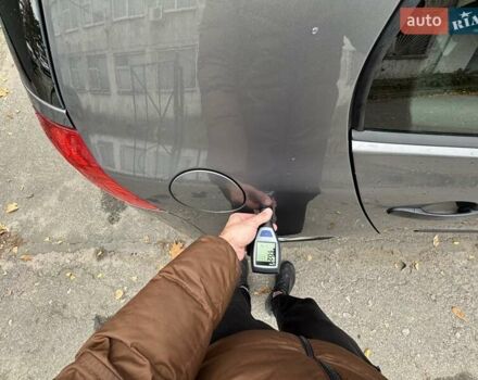 Серый Фольксваген Гольф, объемом двигателя 1.6 л и пробегом 262 тыс. км за 6950 $, фото 102 на Automoto.ua