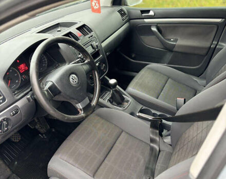 Сірий Фольксваген Гольф, об'ємом двигуна 1.9 л та пробігом 300 тис. км за 2699 $, фото 3 на Automoto.ua