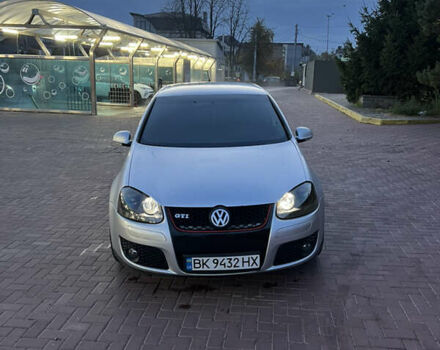 Серый Фольксваген Гольф, объемом двигателя 1.97 л и пробегом 350 тыс. км за 5700 $, фото 2 на Automoto.ua