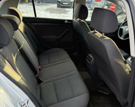 Сірий Фольксваген Гольф, об'ємом двигуна 1.6 л та пробігом 247 тис. км за 6800 $, фото 18 на Automoto.ua