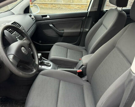 Серый Фольксваген Гольф, объемом двигателя 1.6 л и пробегом 247 тыс. км за 6800 $, фото 9 на Automoto.ua