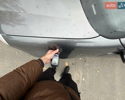 Серый Фольксваген Гольф, объемом двигателя 1.6 л и пробегом 262 тыс. км за 6950 $, фото 91 на Automoto.ua