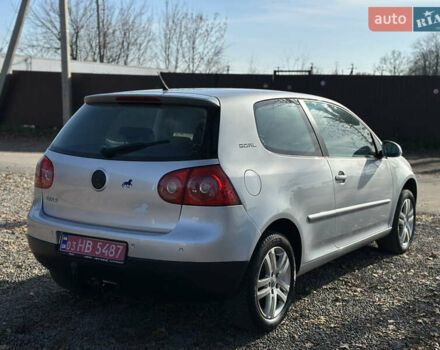 Серый Фольксваген Гольф, объемом двигателя 1.6 л и пробегом 235 тыс. км за 5100 $, фото 16 на Automoto.ua