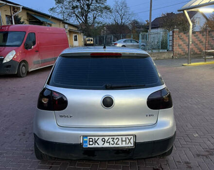 Серый Фольксваген Гольф, объемом двигателя 1.97 л и пробегом 350 тыс. км за 5700 $, фото 6 на Automoto.ua