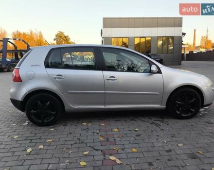Серый Фольксваген Гольф, объемом двигателя 1.39 л и пробегом 199 тыс. км за 5500 $, фото 6 на Automoto.ua