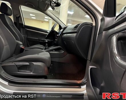 Серый Фольксваген Гольф, объемом двигателя 1.6 л и пробегом 187 тыс. км за 6500 $, фото 7 на Automoto.ua