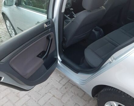 Серый Фольксваген Гольф, объемом двигателя 1.6 л и пробегом 218 тыс. км за 5899 $, фото 21 на Automoto.ua