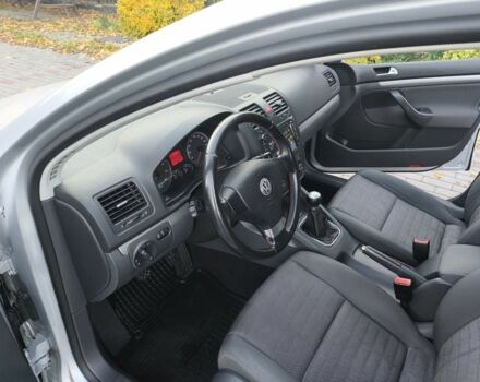 Серый Фольксваген Гольф, объемом двигателя 1.4 л и пробегом 199 тыс. км за 5500 $, фото 10 на Automoto.ua