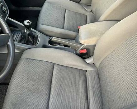 Серый Фольксваген Гольф, объемом двигателя 1.4 л и пробегом 200 тыс. км за 3900 $, фото 29 на Automoto.ua