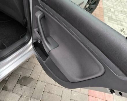 Серый Фольксваген Гольф, объемом двигателя 1.6 л и пробегом 208 тыс. км за 5700 $, фото 23 на Automoto.ua